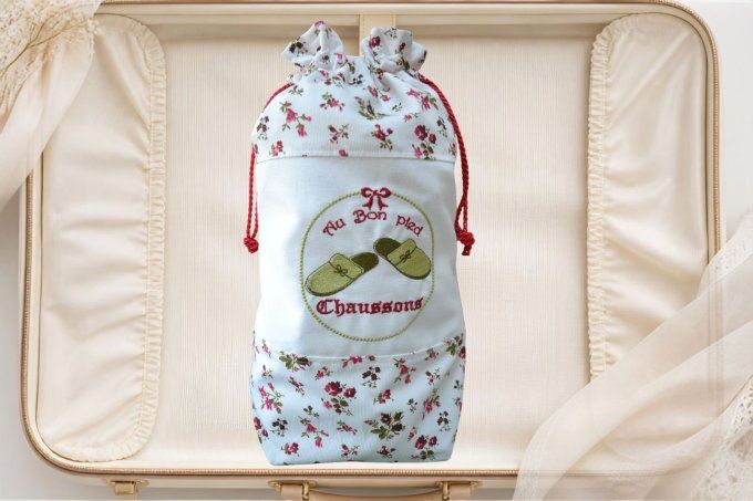 SAC POCHON brodé - léger et pratique 