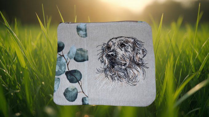 TROUSSE brodée pour animaux de compagnie - chien   