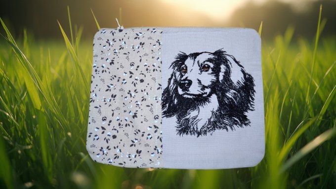 TROUSSE brodée pour animaux de compagnie - chien   