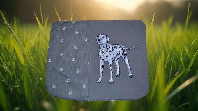 TROUSSE  plate brodée